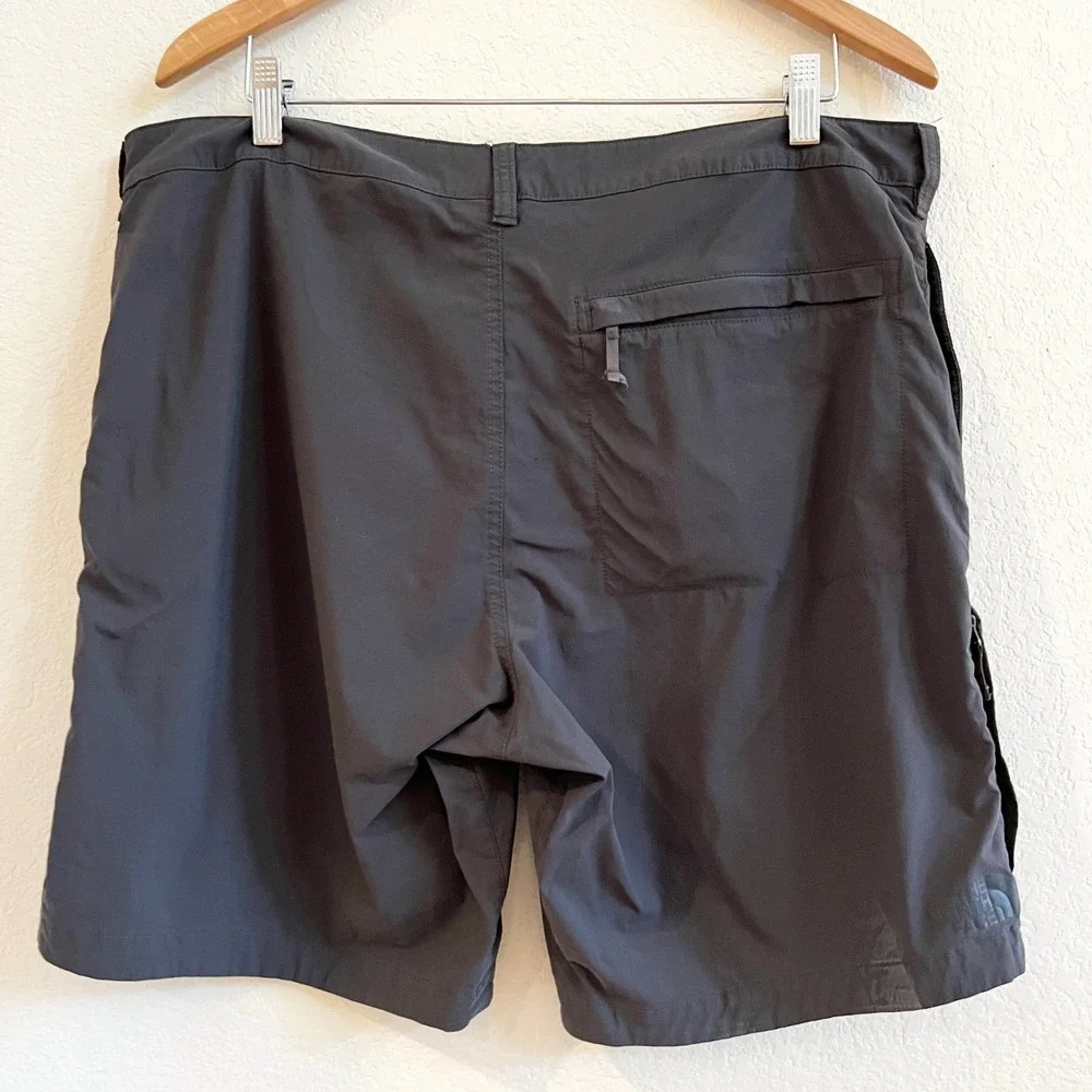 The North Face Mens Sz 38 Gray Stretch Cargo Shorts Outdoor Hiking Quick‎ Dry